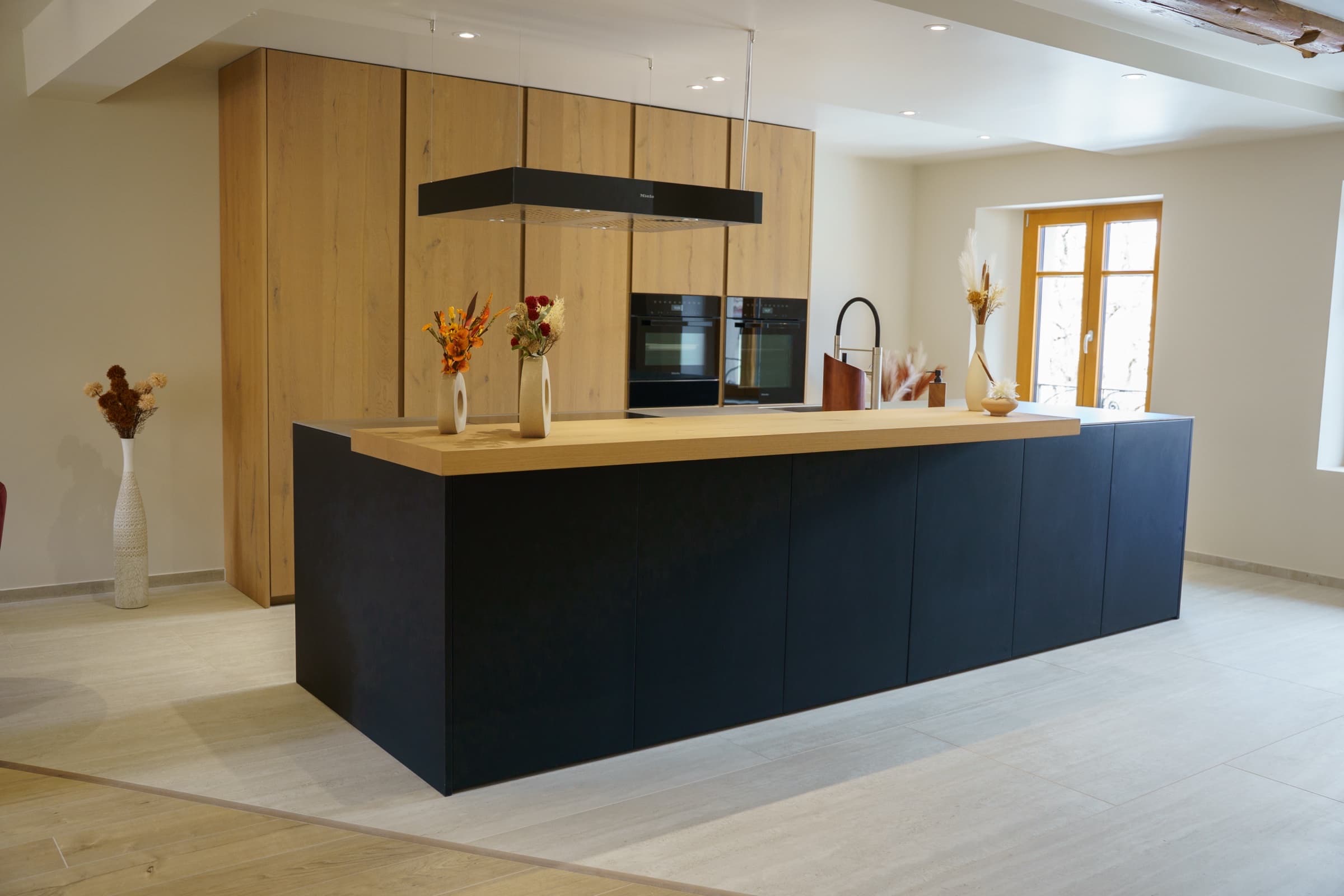 Cuisine Miele inox brossé — Le Rooftop